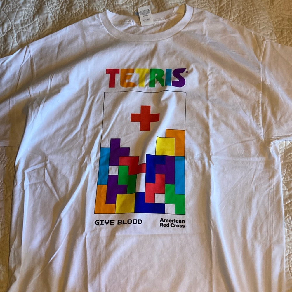 Hanes white men’s XL Tetris t-shirt